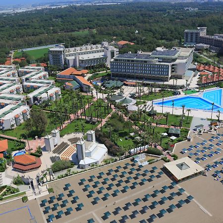 באלאק Adora Hotel & Resort מראה חיצוני תמונה