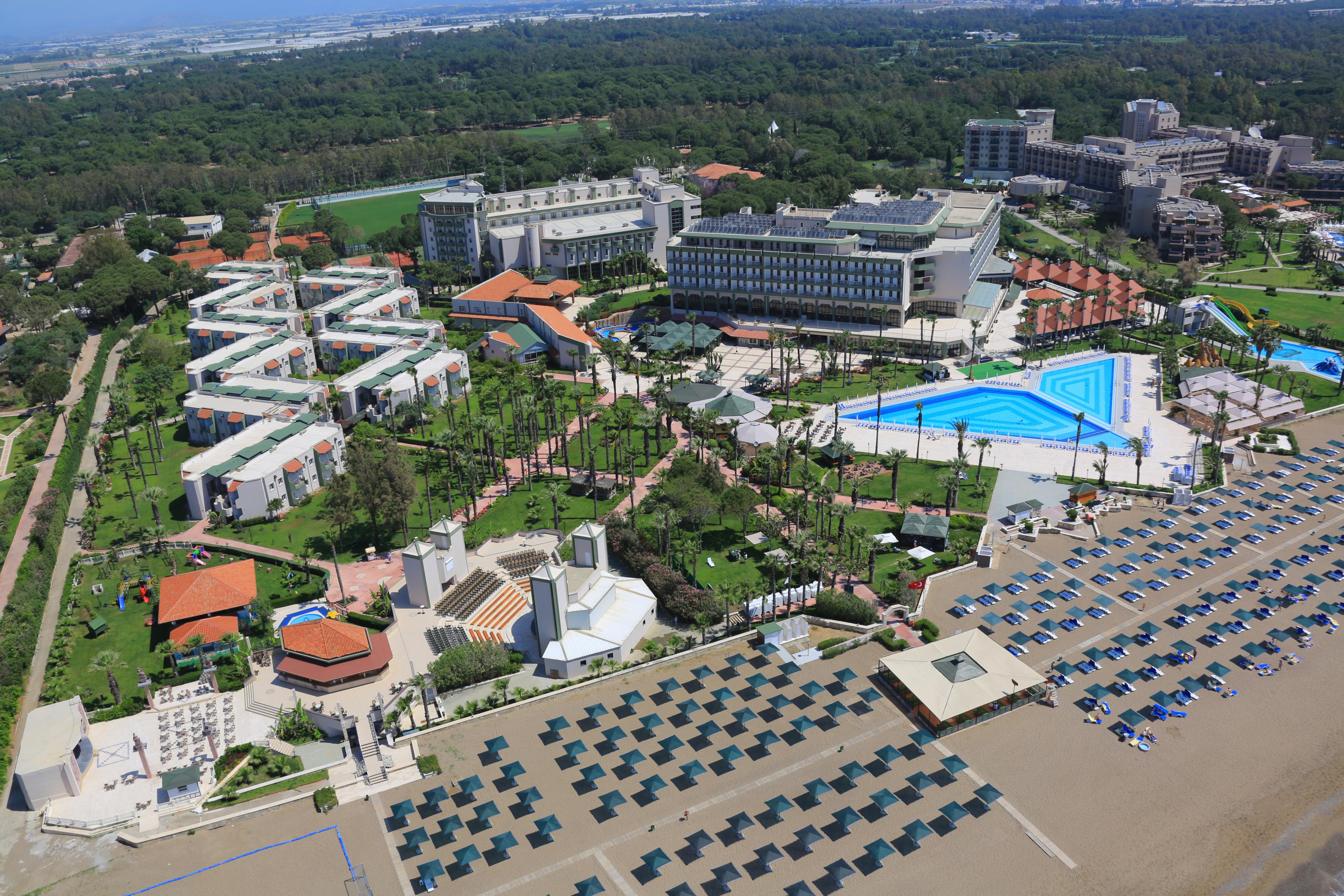 באלאק Adora Hotel & Resort מראה חיצוני תמונה