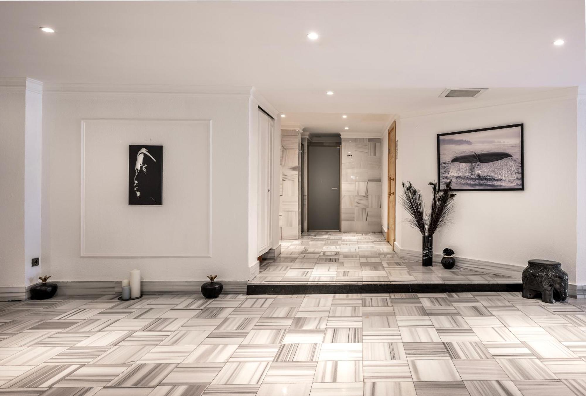 באלאק Adora Hotel & Resort מראה חיצוני תמונה