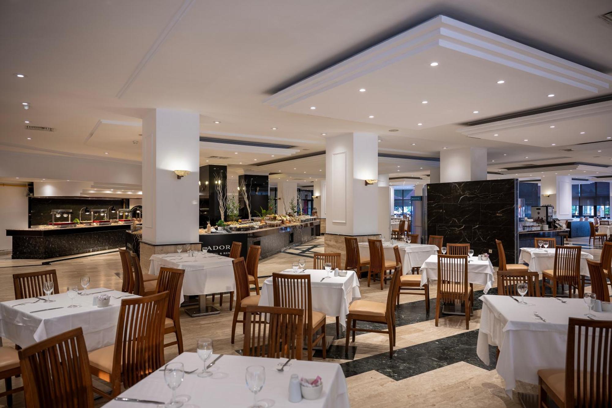 באלאק Adora Hotel & Resort מראה חיצוני תמונה
