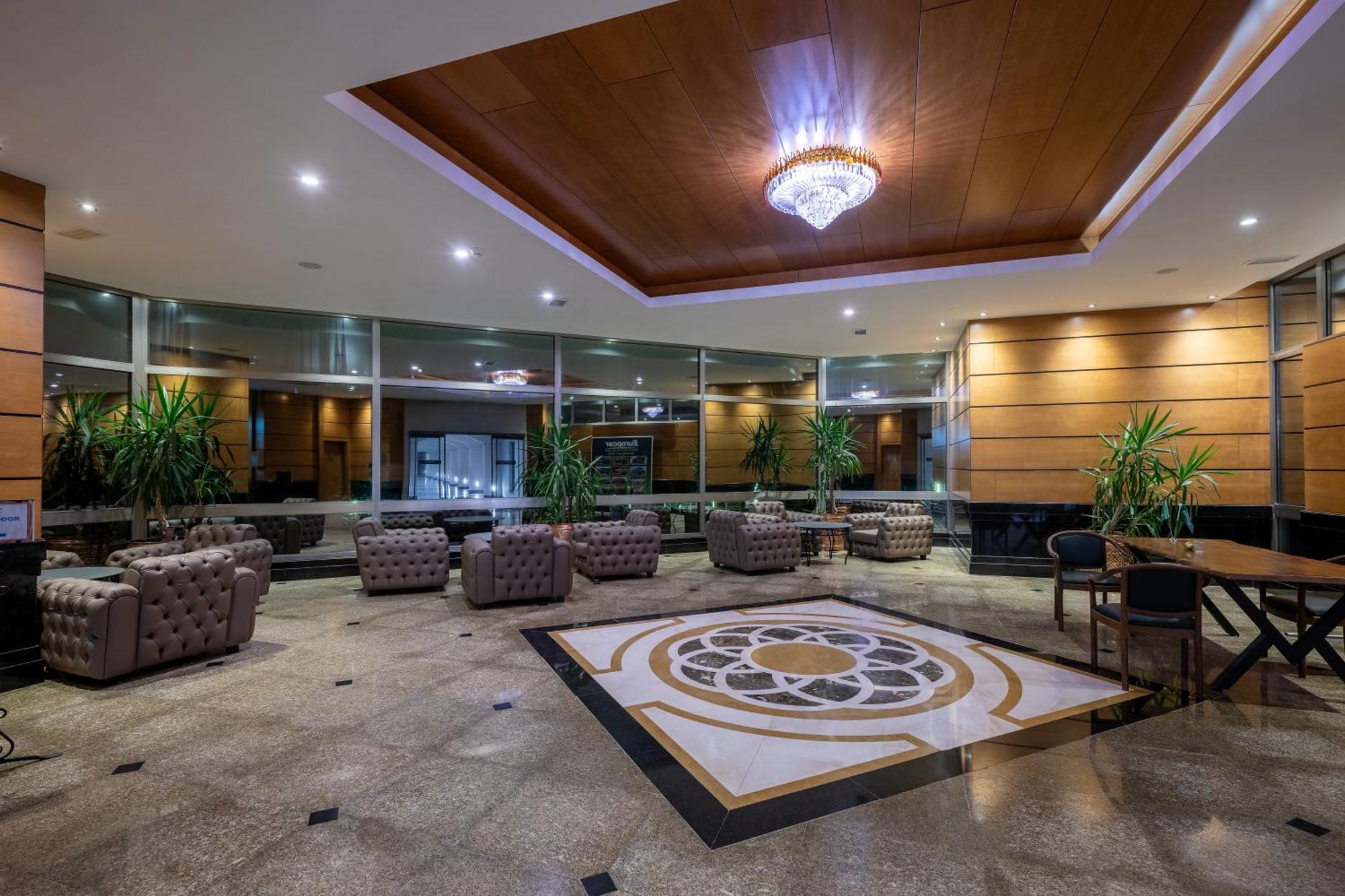 באלאק Adora Hotel & Resort מראה חיצוני תמונה