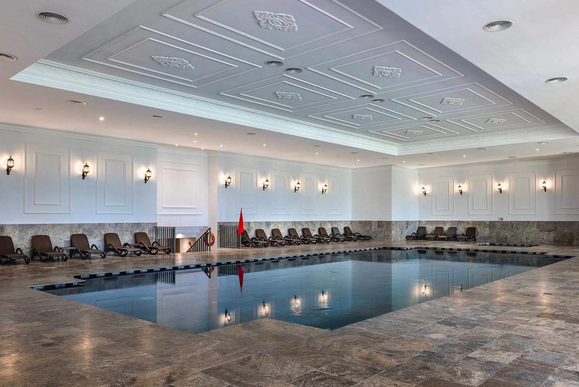 באלאק Adora Hotel & Resort מראה חיצוני תמונה